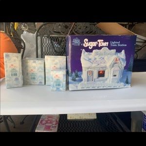 Precious moments train station set